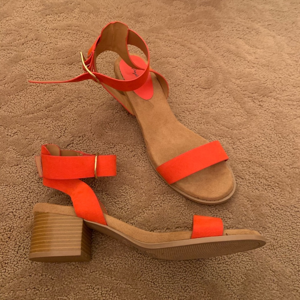 Qupid Red Sandal block Heels